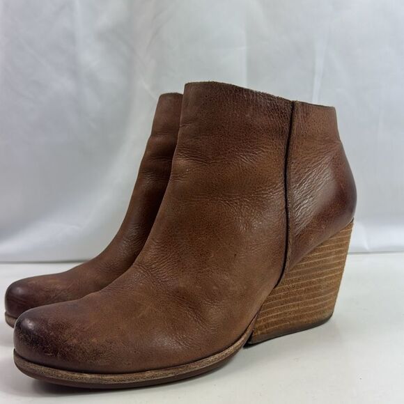 Kork-Ease Destressed Brown Leather Wedge Women's Ankle Boots - Picture 7 of 15